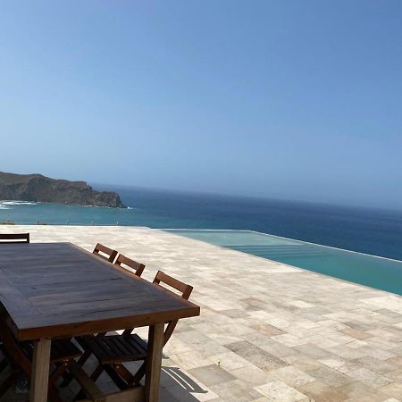 Villa Al Hoceima Pres Tala Youssef & Boumehdi Exterior photo