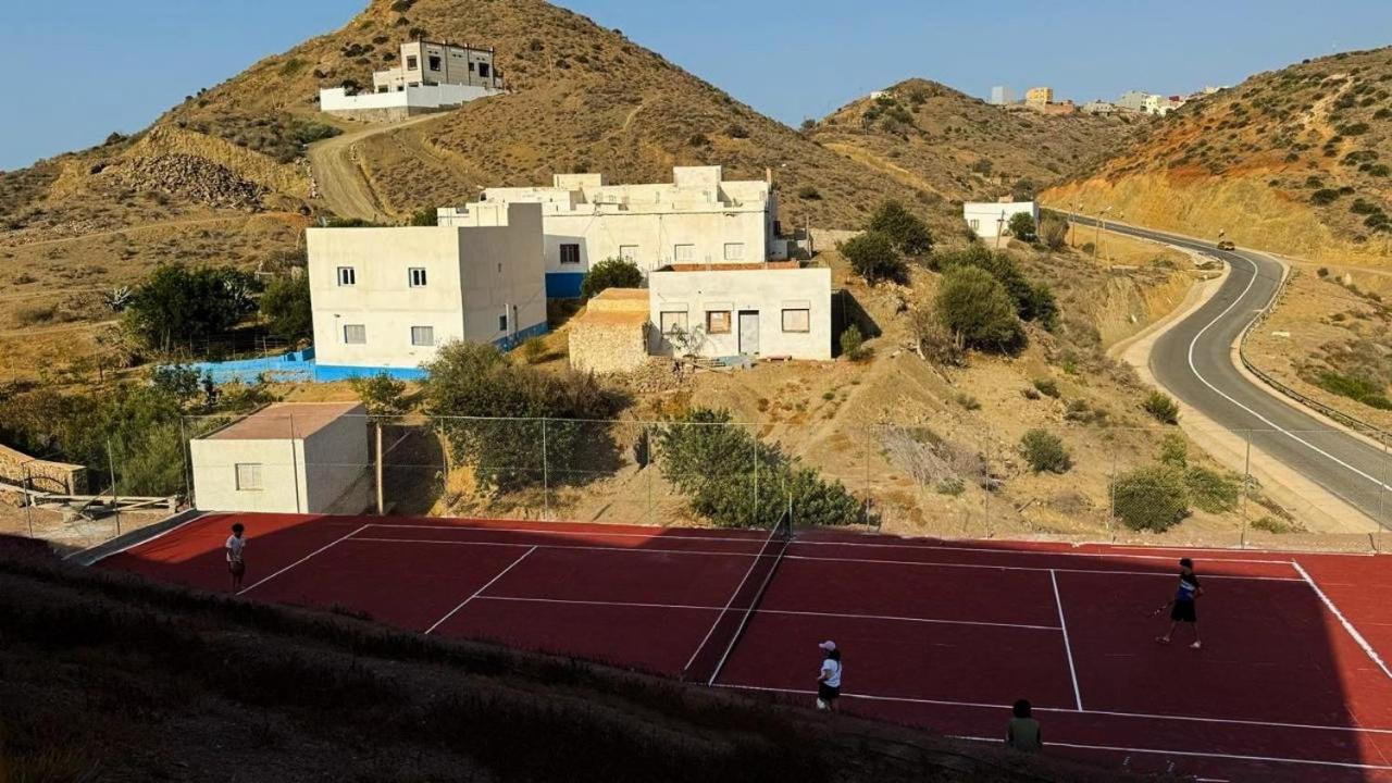 Villa Al Hoceima Pres Tala Youssef & Boumehdi Exterior photo